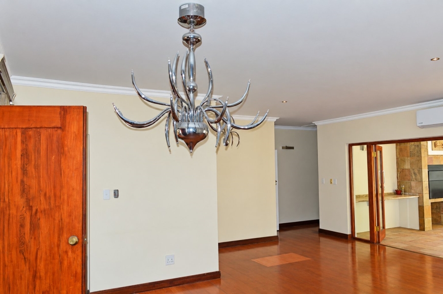 3 Bedroom Property for Sale in Wilkoppies North West